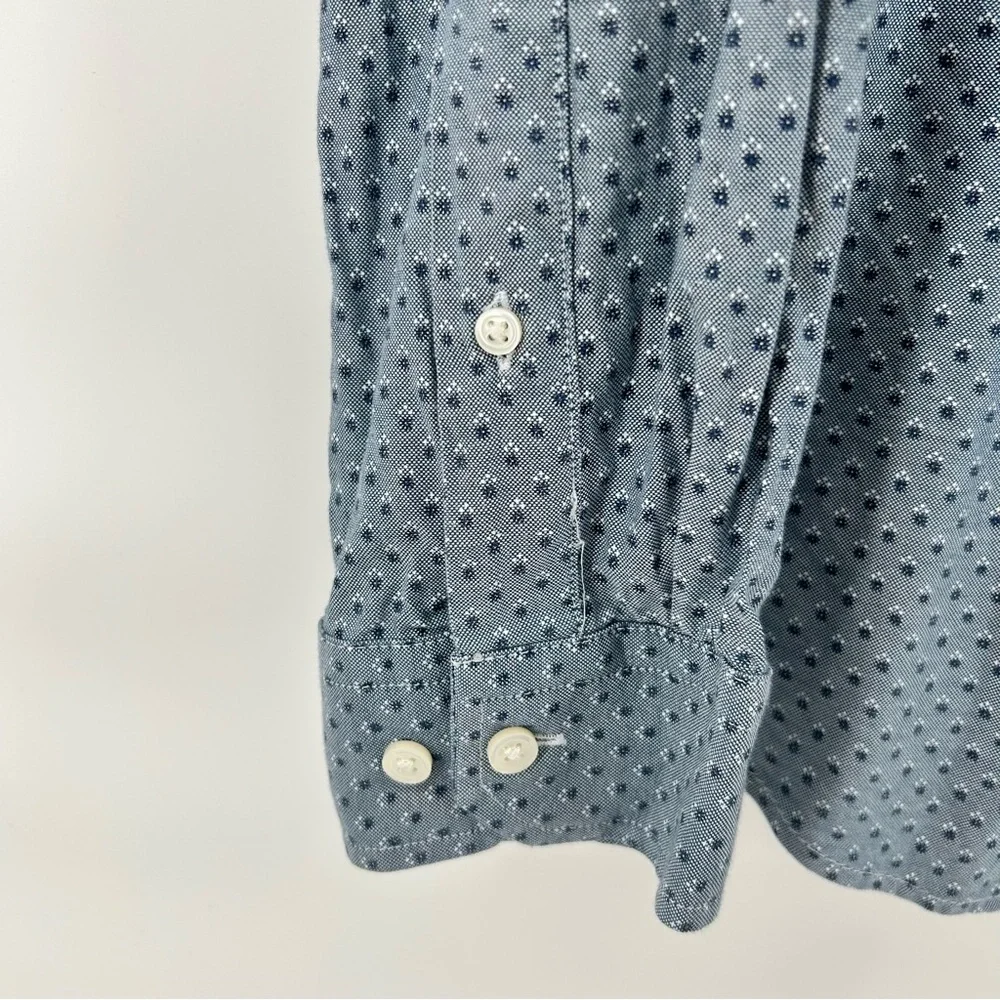 BANANA REPUBLIC Oxford Button Down L/S Shirt Men's Large Blue Untucked‎ Fit